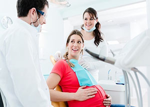 Why Oral Health Needs To Be Important for Expectant Mothers